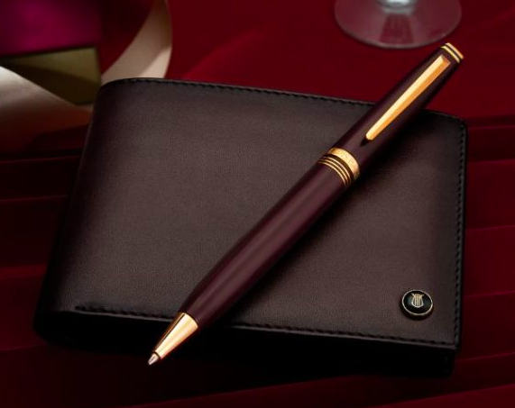 ✒️ Celebrate the Magic of Writing with Exclusive Pens