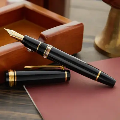 Sailor 1911 Standard Fountain Pen (21K Medium) Black with Gold Trims